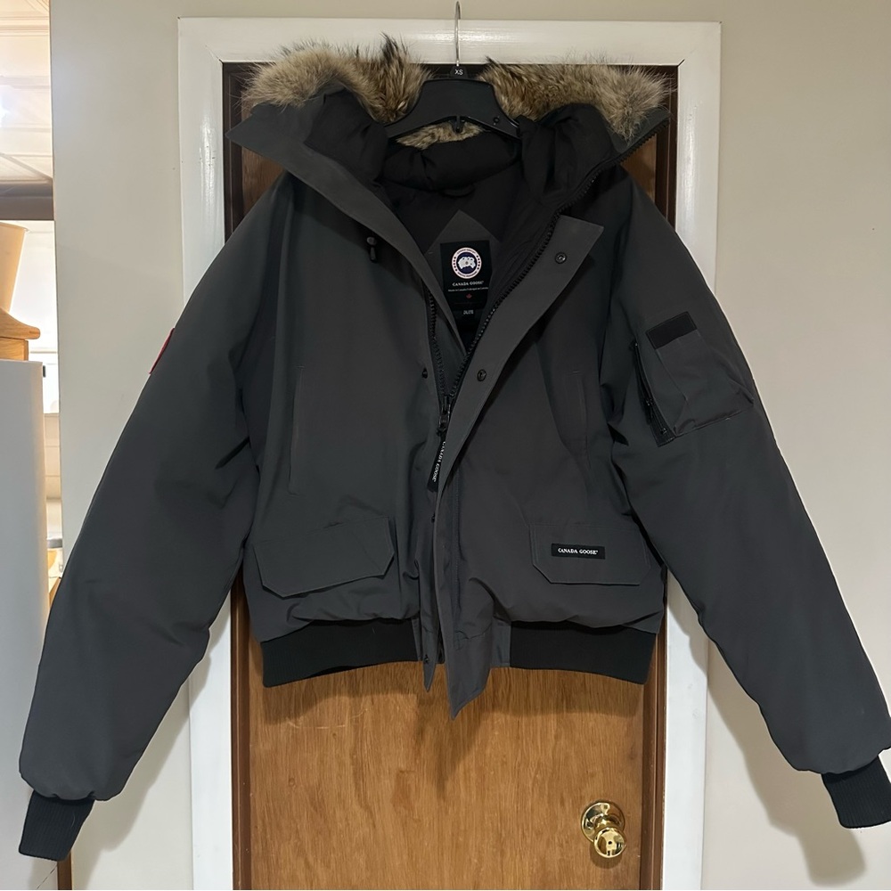 Canada Goose Chilliwack Bomber - Charcoal Winter Jacket with Fur Trim
